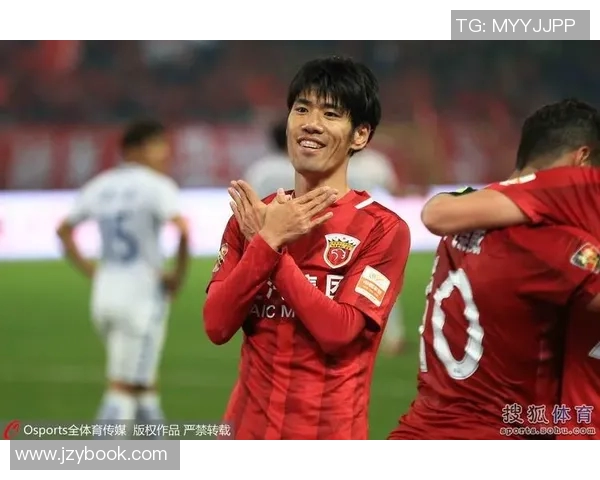 延边福德迎战上海上港期待精彩对决双方实力较量引发球迷热议 延边福德迎战上海上港期待精彩对决双方实力较量引发球迷热议